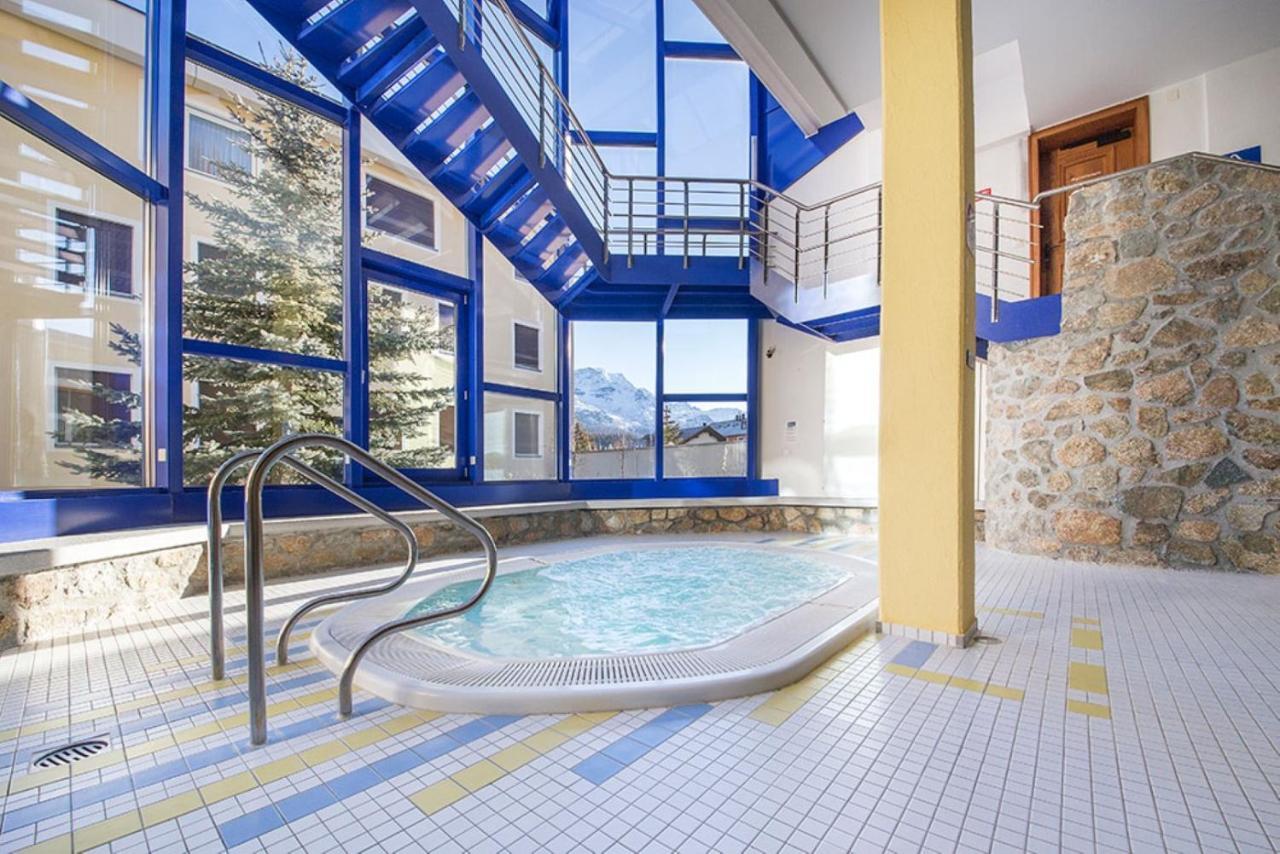 42M2 Alpenschick Mit Balkon, Ausblick, Pool - E405 Apartment St. Moritz Ngoại thất bức ảnh